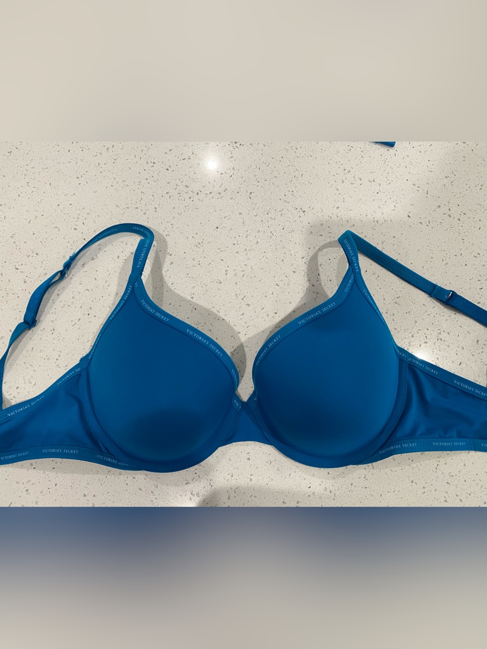 Victoria’s Secret Push Up Bra 32DD